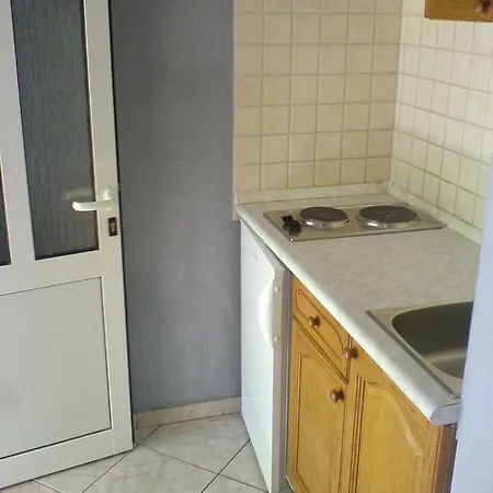 14054b * Pakoštane